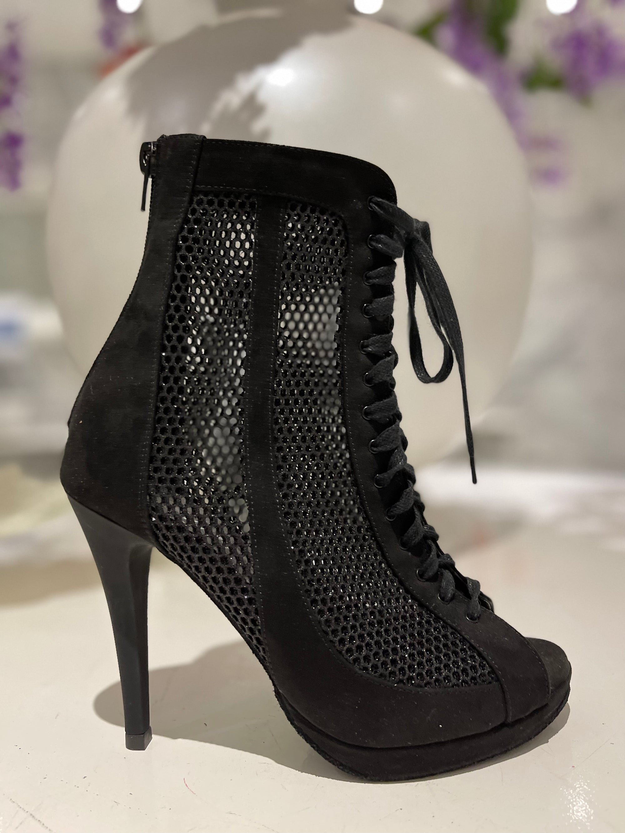 Carla Black Platform (S130P)