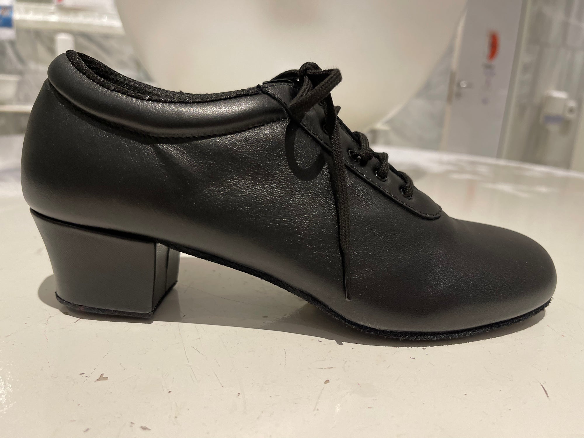 Suzy Black leather (A1)