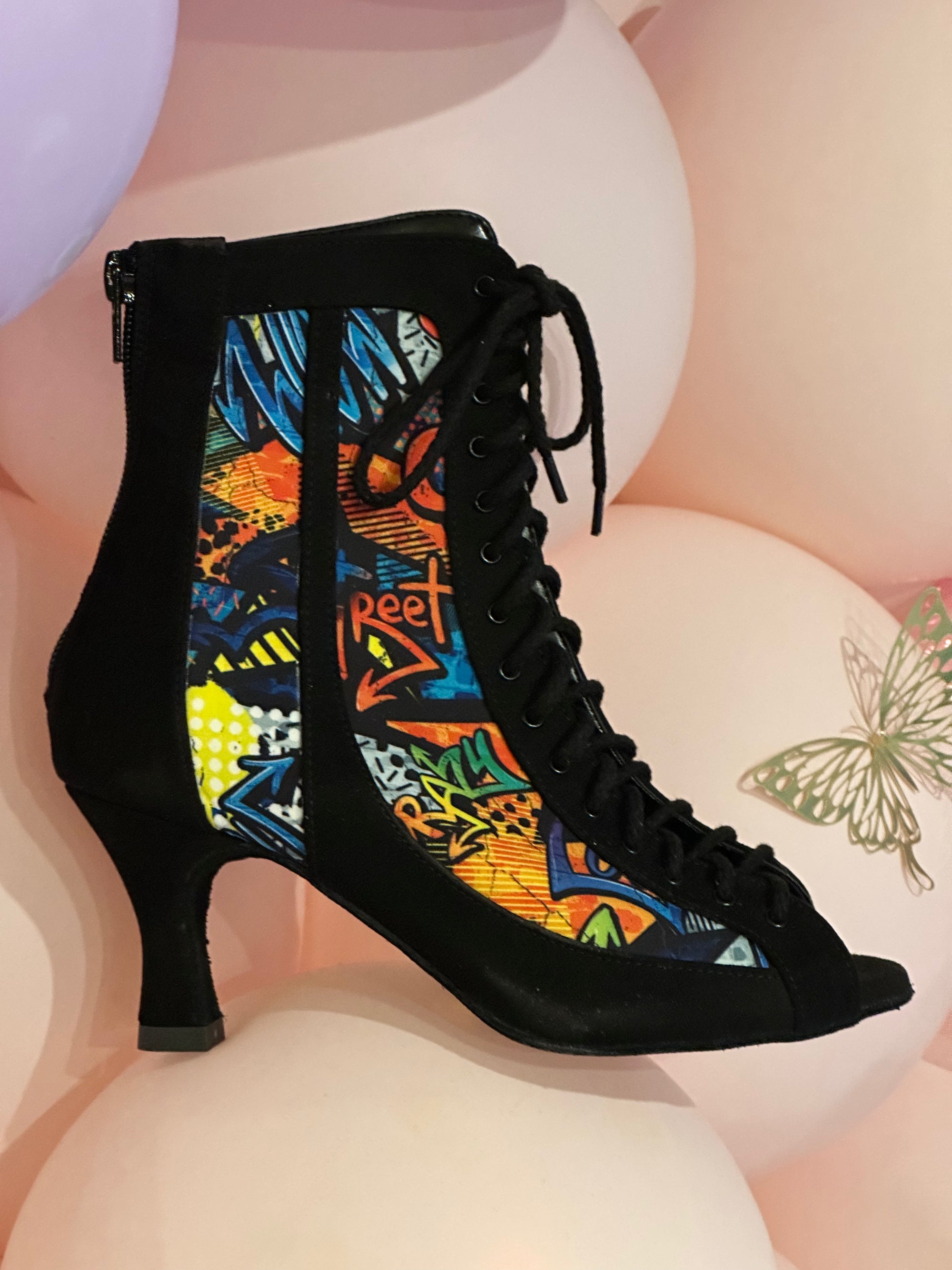 Camila Black suede and Comic 90R (S130)