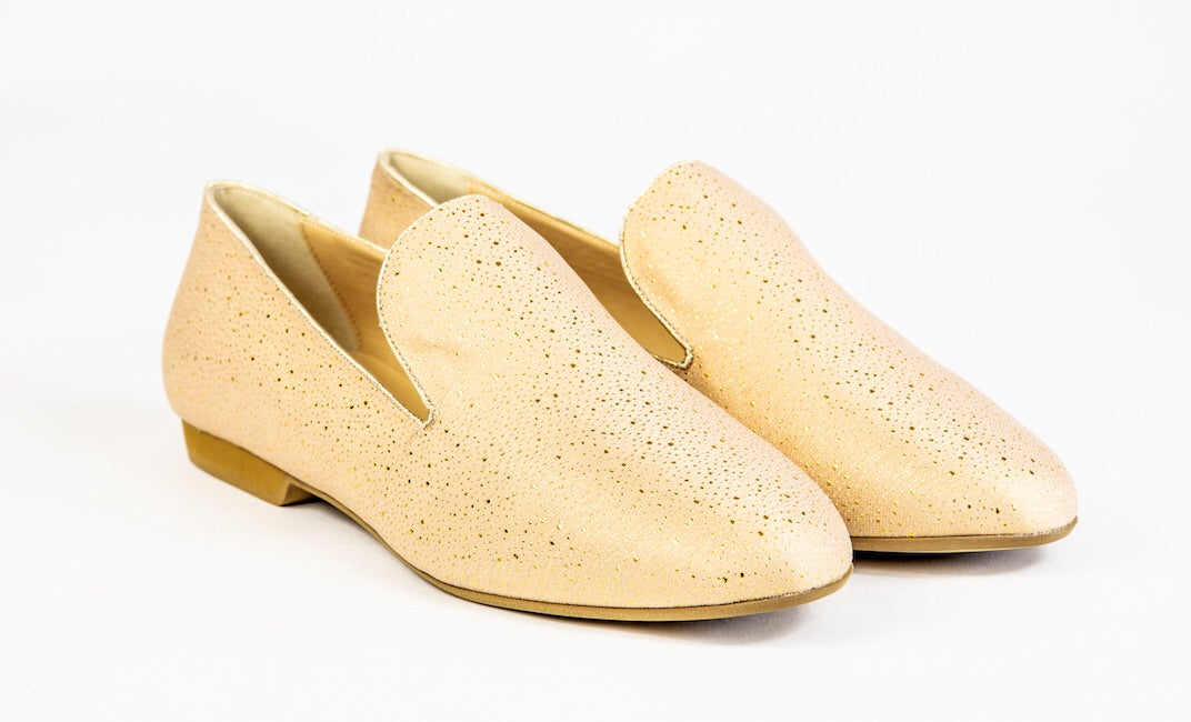 Robert Felix Beige (800X)