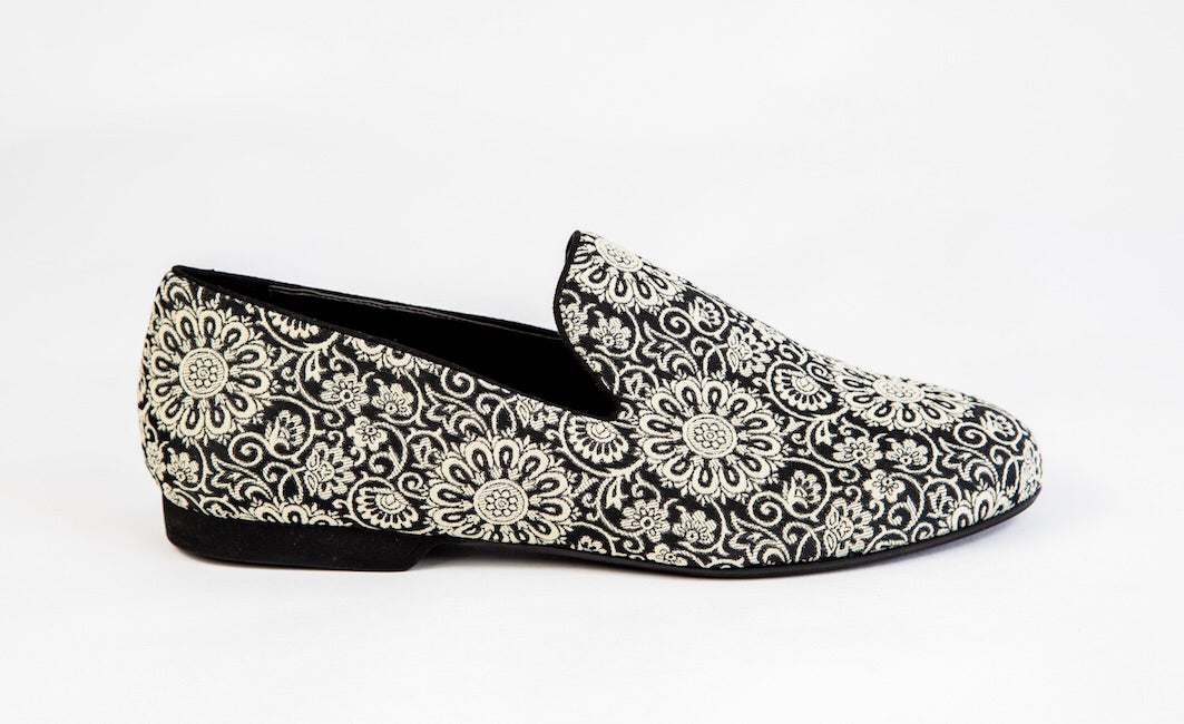 Robert Serafina beige (800X)